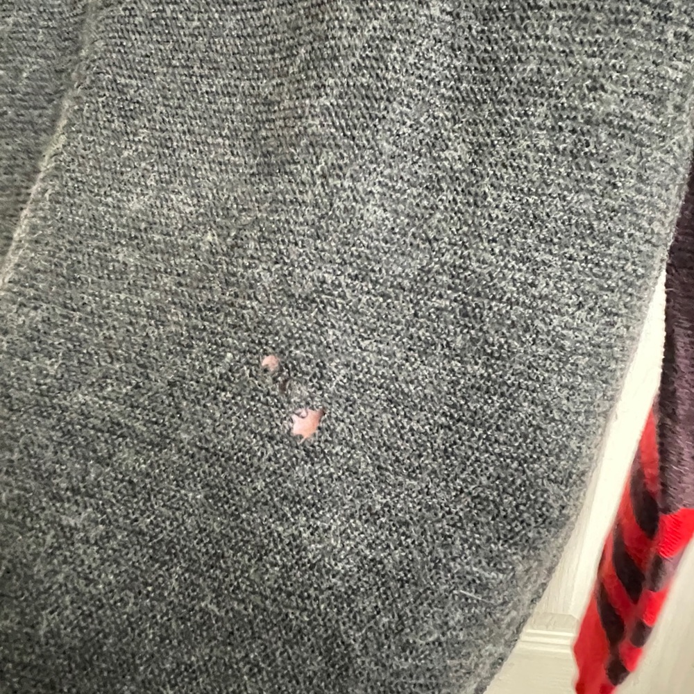 27 Miles Black and Red Crewneck Sweater - Picture 5 of 5